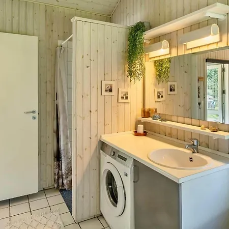 Ve412-vejers-strand-peders-vej-18 Holiday home *